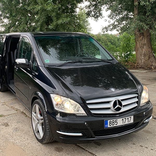 Mercedes-Benz Viano – fotografie 1